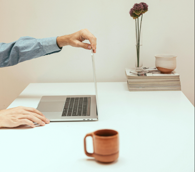 Como Trabalhar em Casa (Home Office) com Organização e Equilíbrio